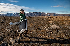 Drones allow researchers to capture Tundra vegetation change from above in high resolution. (Picture: Isla Myers-Smith)