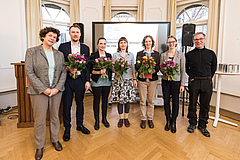 Bettina Ohse (Dritte von rechts) hat den Promotionspreis 2018 der Universität Leipzig erhalten (Foto: Christian Hüller).