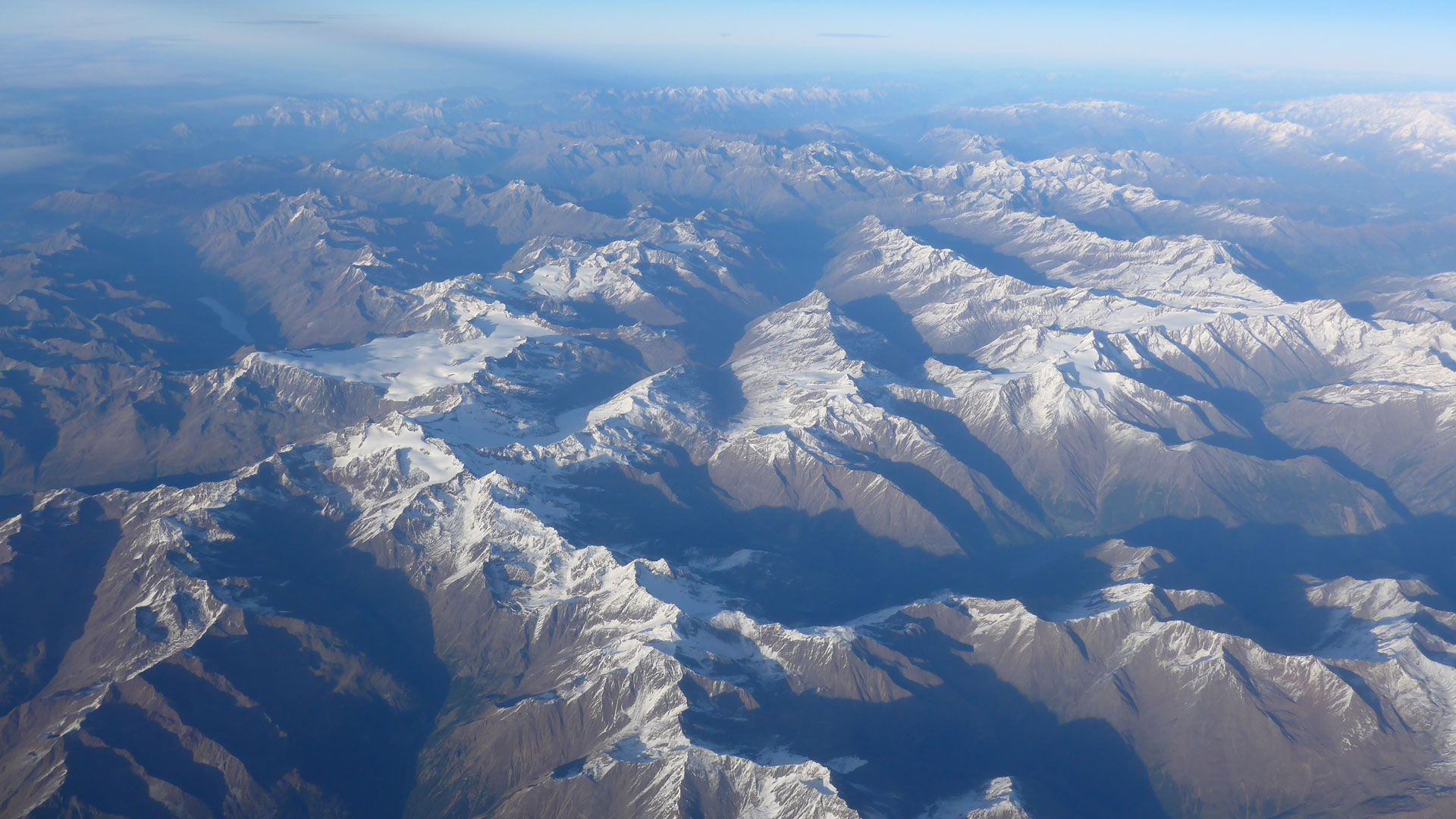 idiv-Alps in October_Fritz Vollrath_16_9