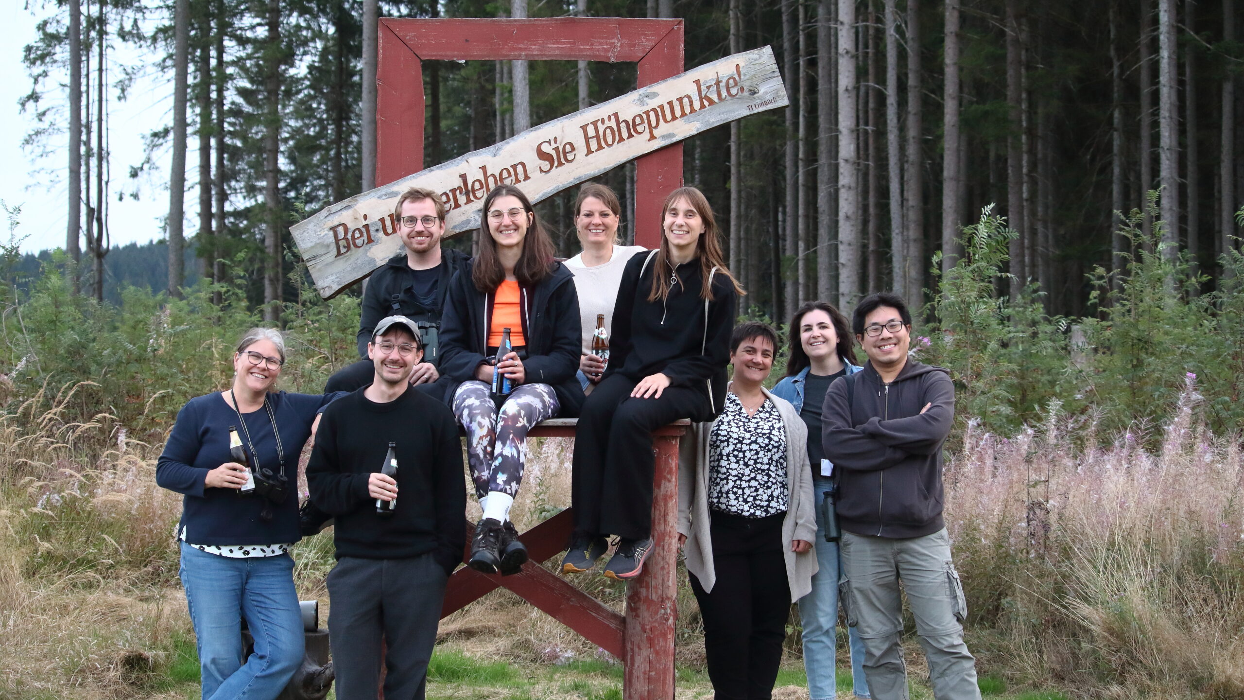 idiv-BinA - Fritz Lab Photograph. A photograph of the current members of BinA Group, lead by Prof. Susanne Fritz